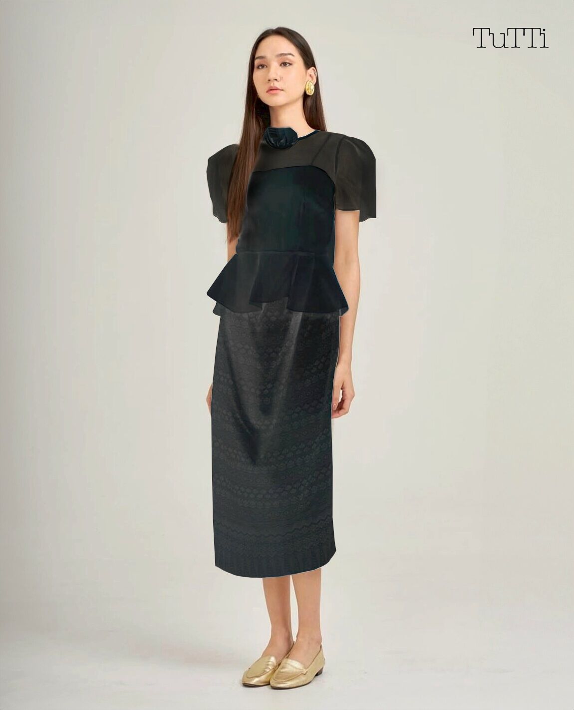 Tutti Tryly Thai Jayda Organdy Top, Synthetic Organza Clothing, Pleated Sleeves, with Ruffles under the Waist, White, Yellow (Rose Belt Not Included), Women's Clothing, Tryly Thai. ราคา 4,150 บาท*ส่งฟรี