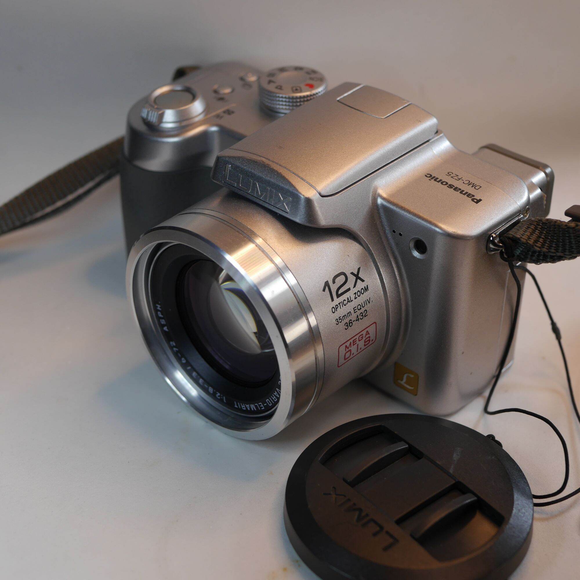 Panasonic Lumix FZ5 digital camera MixASale