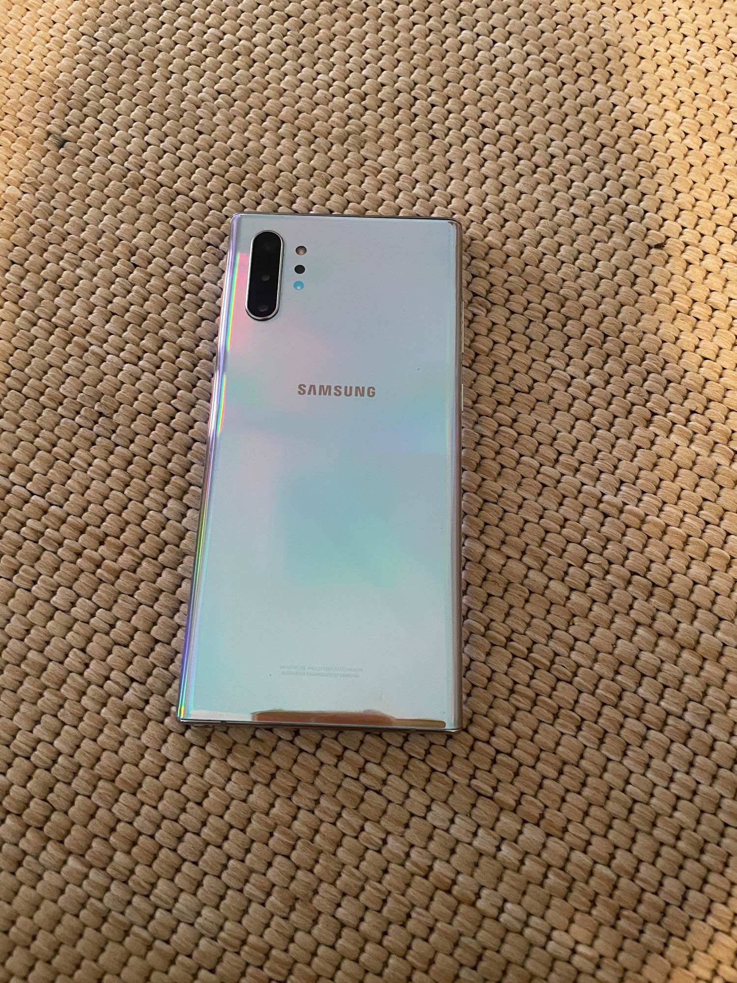 Samsung Note 10 plus (12/256) จอสวย เครื่อง ศูนย์ ของแท้ - ยี่ห้อ Samsung ราคา 7,476 บาท*ส่งฟรี