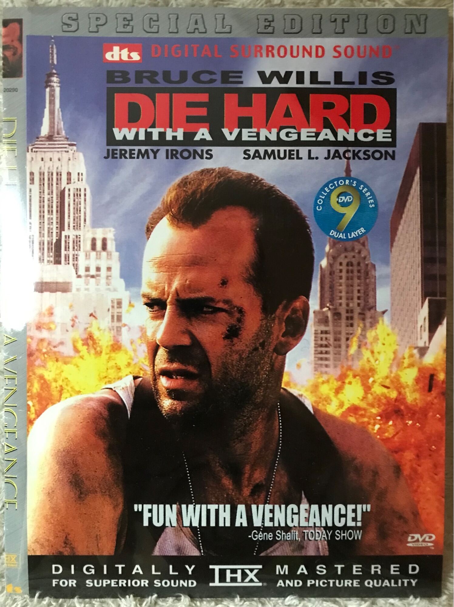 dvd-die-hard-3-with-a-vengeance-3