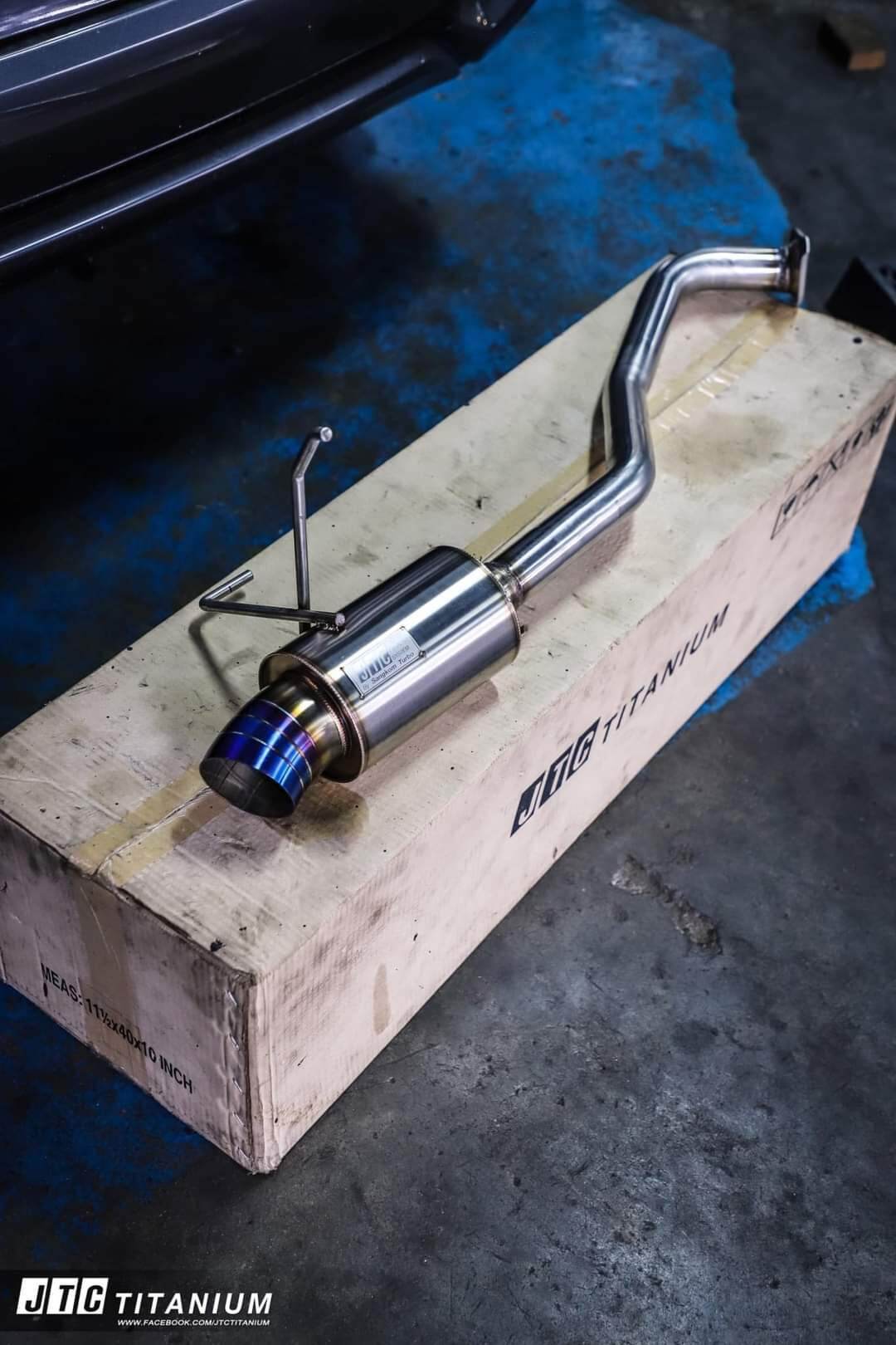 ท่อไอเสีย ชุดท่อตรงรุ่น Honda Jazz GK งานแท้ JTC TITANIUM ราคา 3,400 บาท*ส่งฟรี