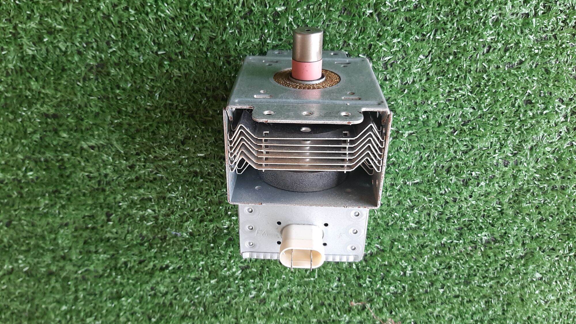 แมกนีตรอน Magnetron ไมโครเวฟ LG รุ่น 2M214 **มือสอง** ของแท้ รับประกัน ...