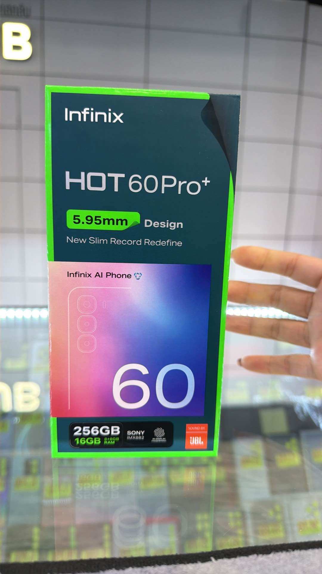 Infinixhot60Proplus Ram 8Gb Rom 256Gb It's a Thai Center-Branch Phone, in Excellent Condition, Complete with Accessories, Comes with a Yellow Box. ราคา 5,999 บาท*ส่งฟรี