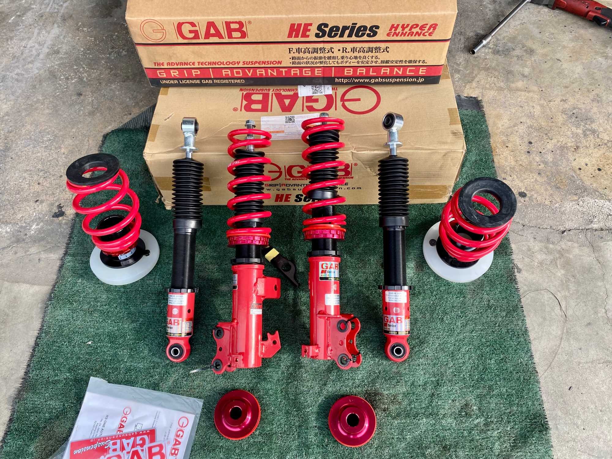 โช๊ค toyota Avanza ยี่ห้อ GAB HE ปรับสูงต่ำได้ ราคา 15,900 บาท*ส่งฟรี