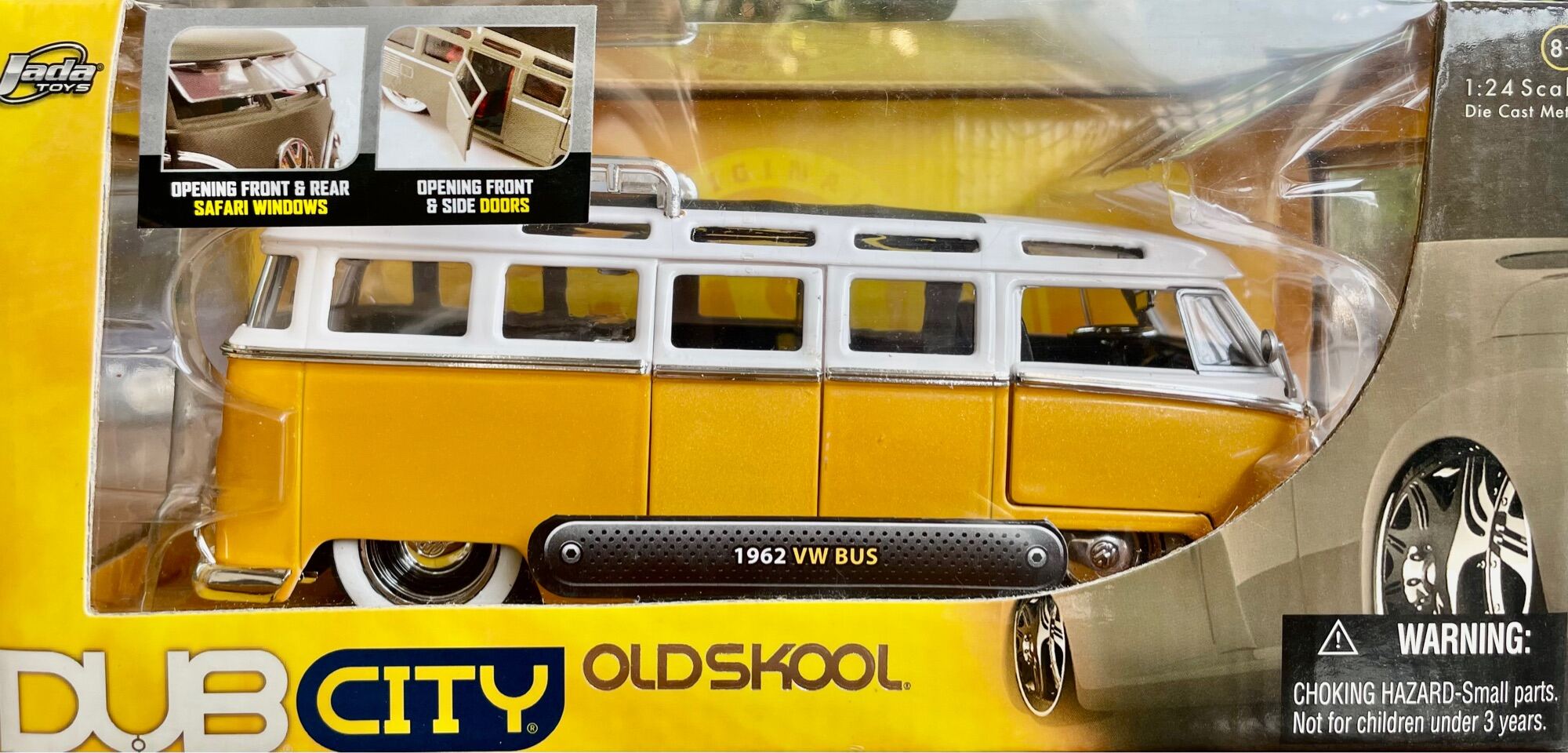 JADA TOYS DUB CITY OLD SKOOL 1962 VOLKSWAGEN BUS 1:24 SCALE YELLOW