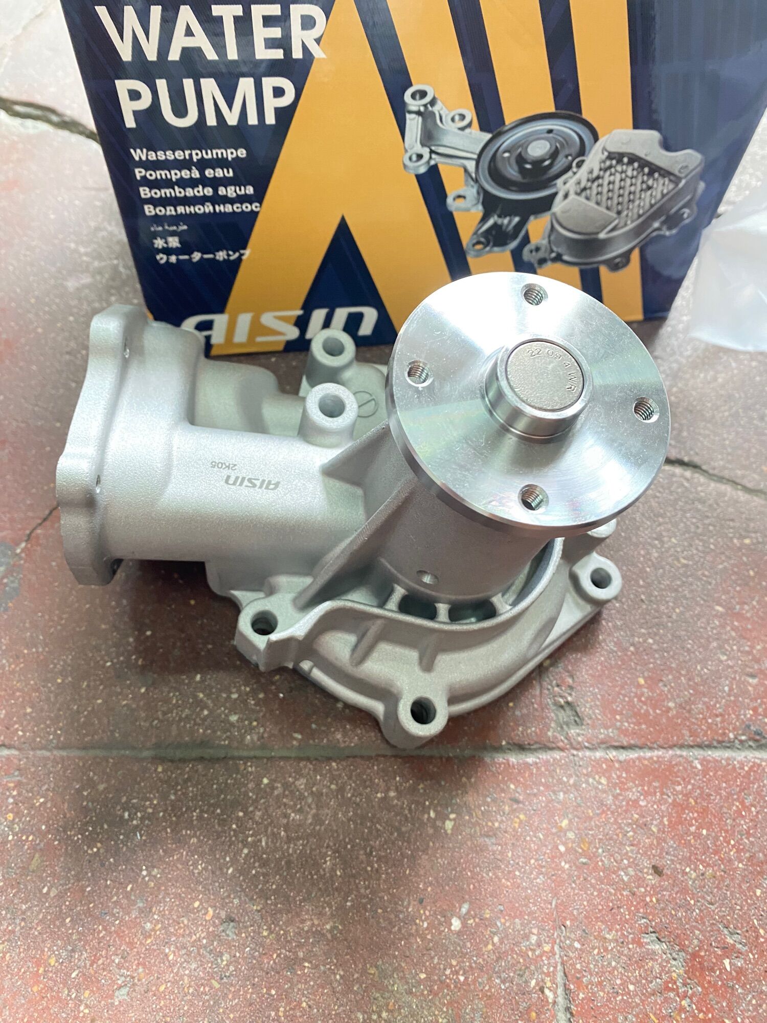 Water Pump Mitsubishi Triton Pajerosports 4D56 Diesel 2.5 Year 2008-14 Brand Aisin ราคา 1,675 บาท*ส่งฟรี