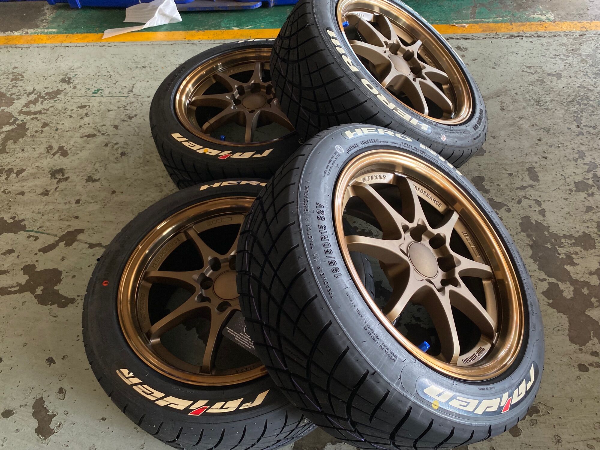 Hero R111 แม็กขอบ15 ประกอบยาง hero r111 19555R15 ทั้งชุด(4ล้อ) - BBP_Online ...